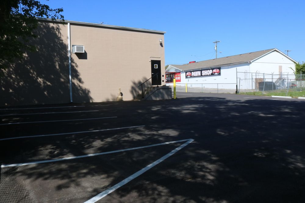Retail For Lease: 2640 State Hwy 11, Nashville, TN 37211